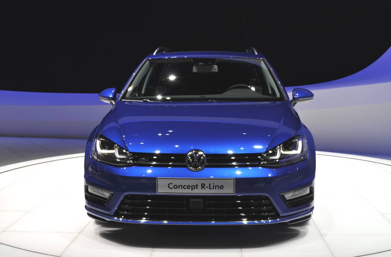 VW Golf VII R Estate: Новинка автосалона